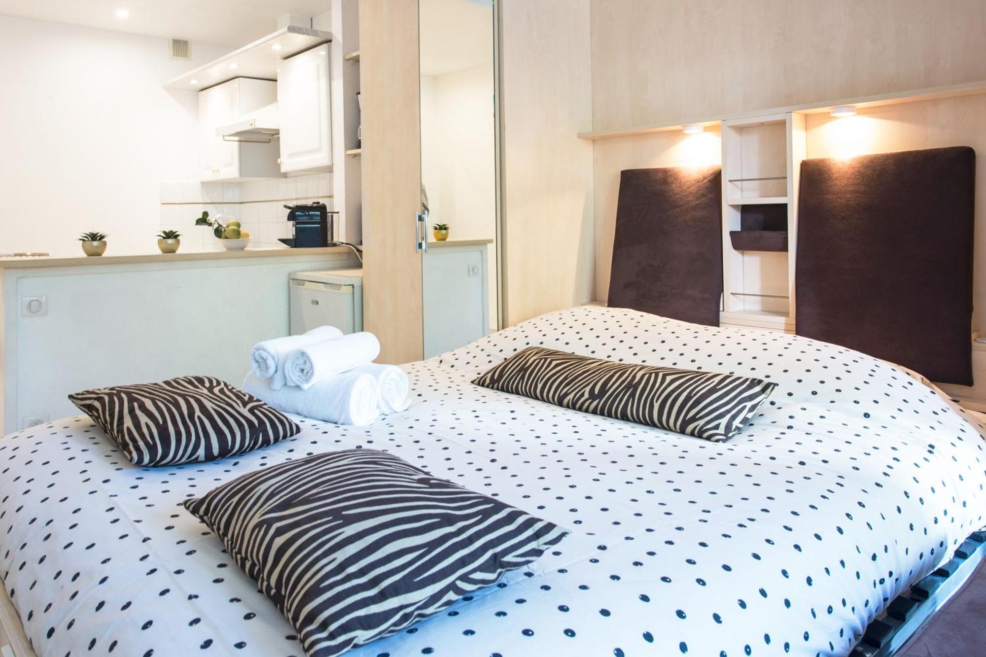 Cosy Studio - Residence Front De Mer - Menton Extérieur photo